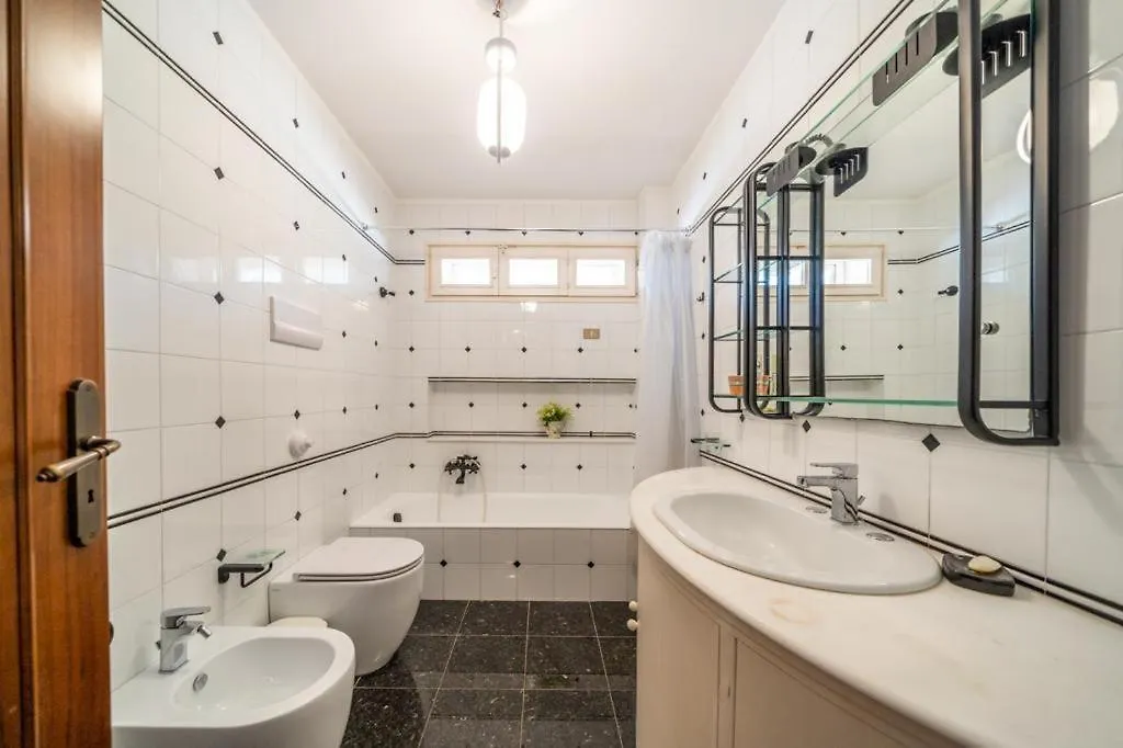 Apartment Villa Giulia Palermo
